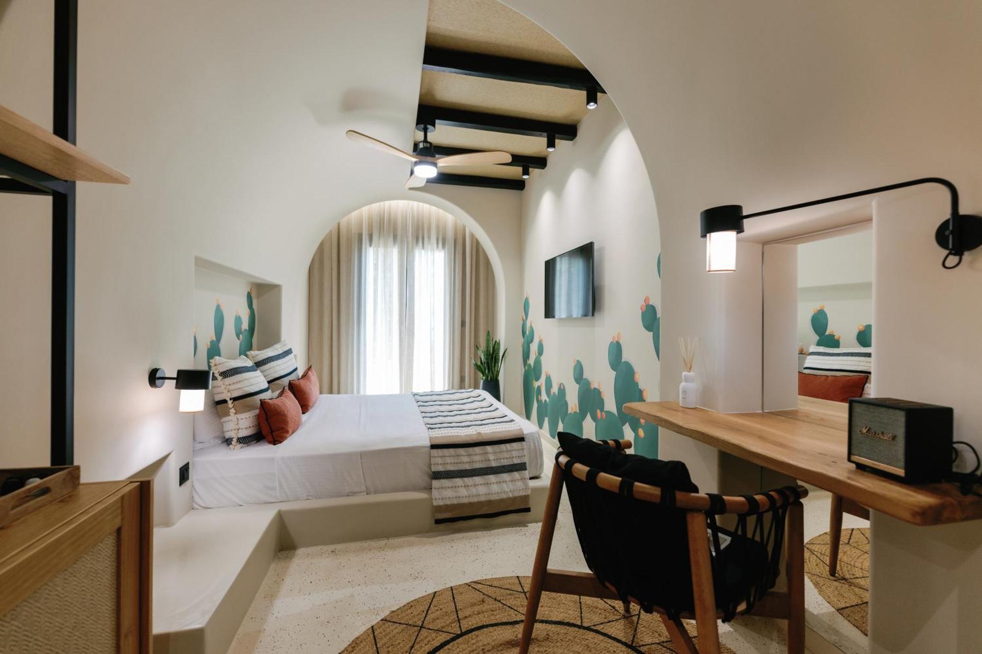 The Artemis Hotel Agia Anna  Exteriör bild